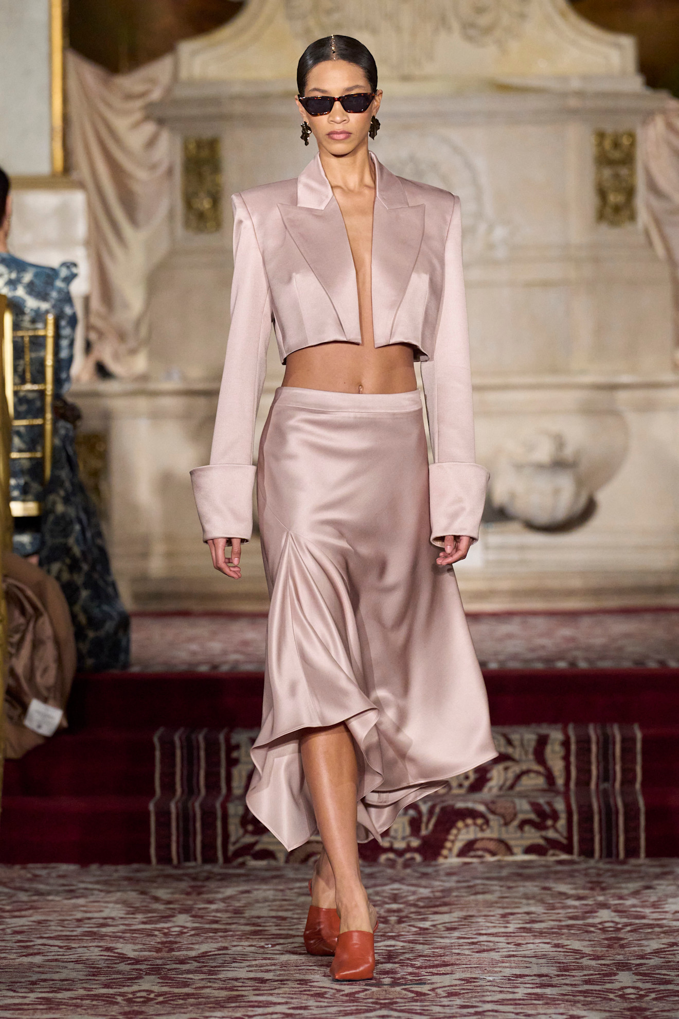 Siriano F24 001