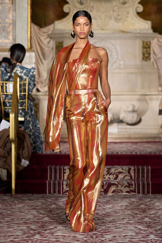 Siriano F24 033
