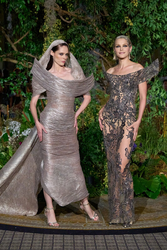 Siriano S25 061