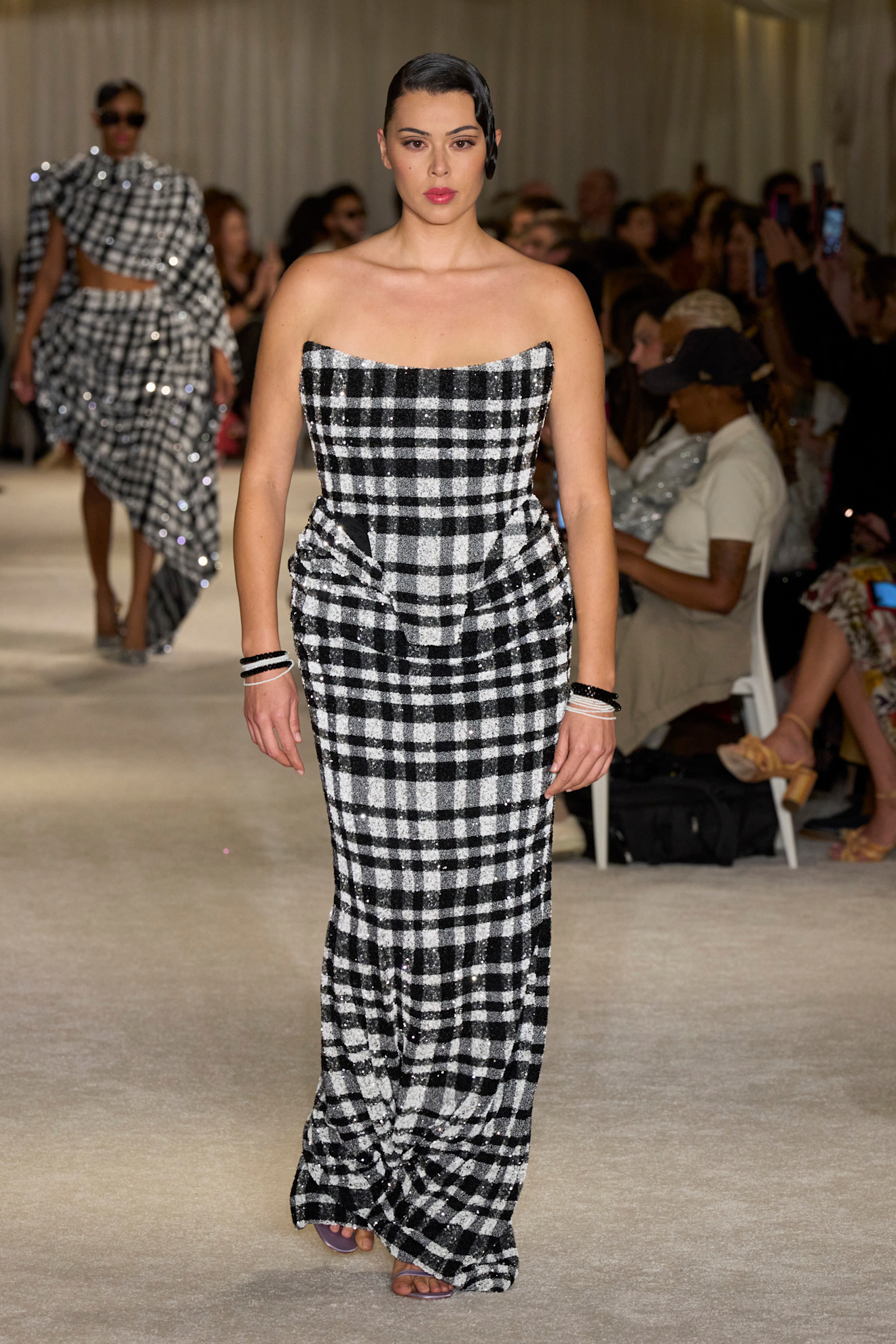 Siriano S26 041