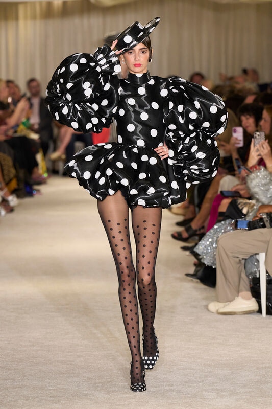 Siriano S26 003