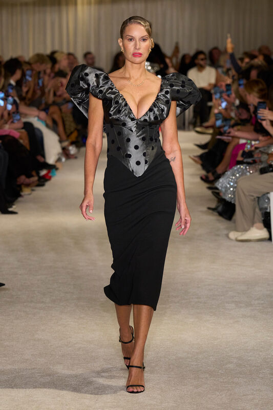 Siriano S26 010
