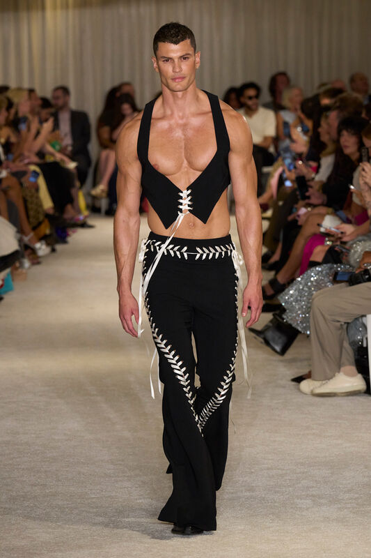 Siriano S26 019