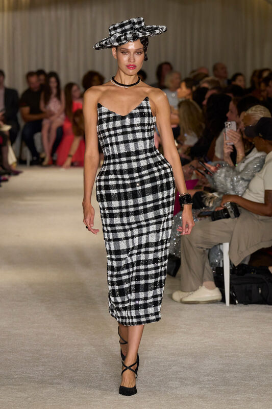 Siriano S26 044