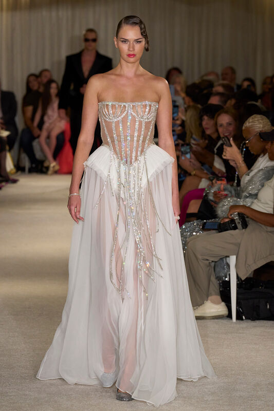 Siriano S26 051