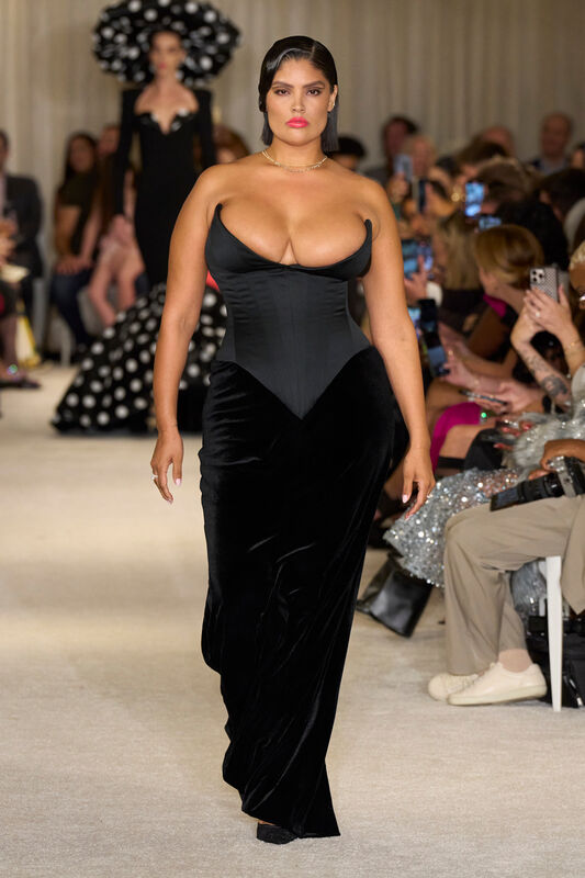 Siriano S26 053