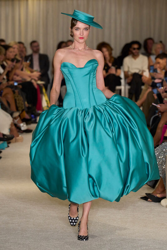 Siriano S26 059