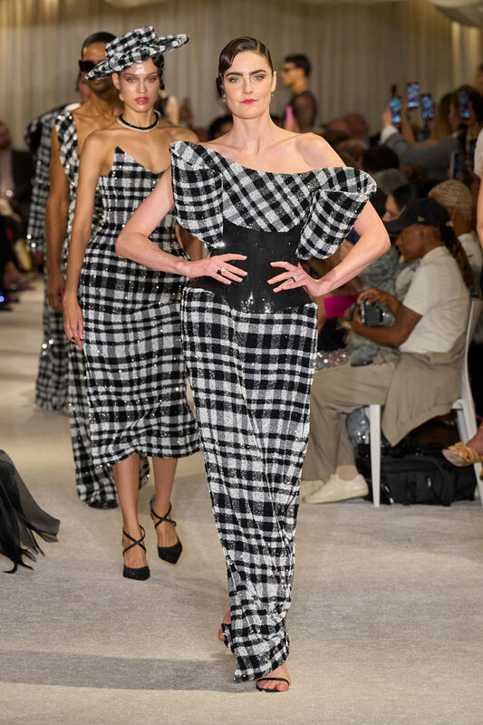 Siriano S26 062
