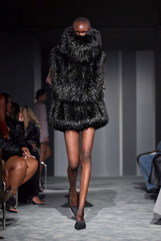 Alexander Wang PO S26 021
