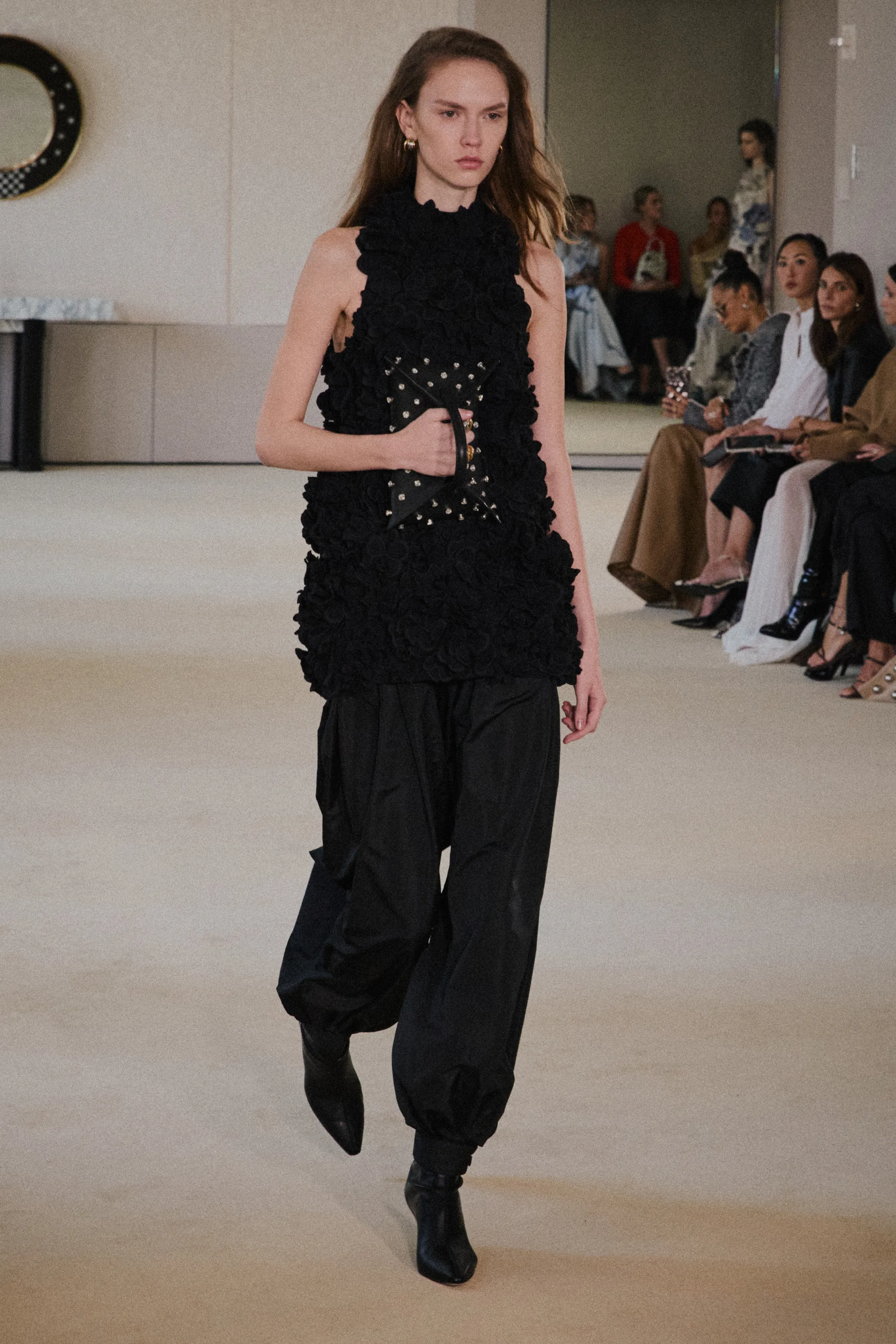 00032-altuzarra-spring-2026-ready-to-wear-credit-brand