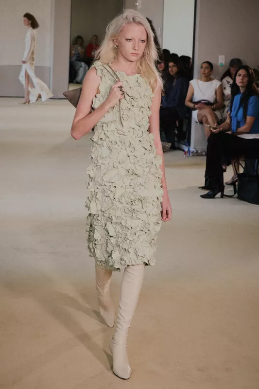 00012-altuzarra-spring-2026-ready-to-wear-credit-brand