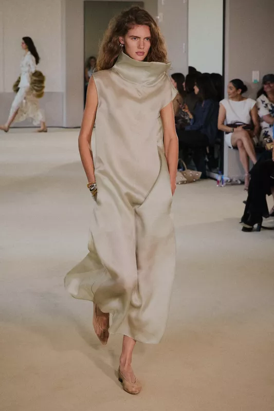 00014-altuzarra-spring-2026-ready-to-wear-credit-brand