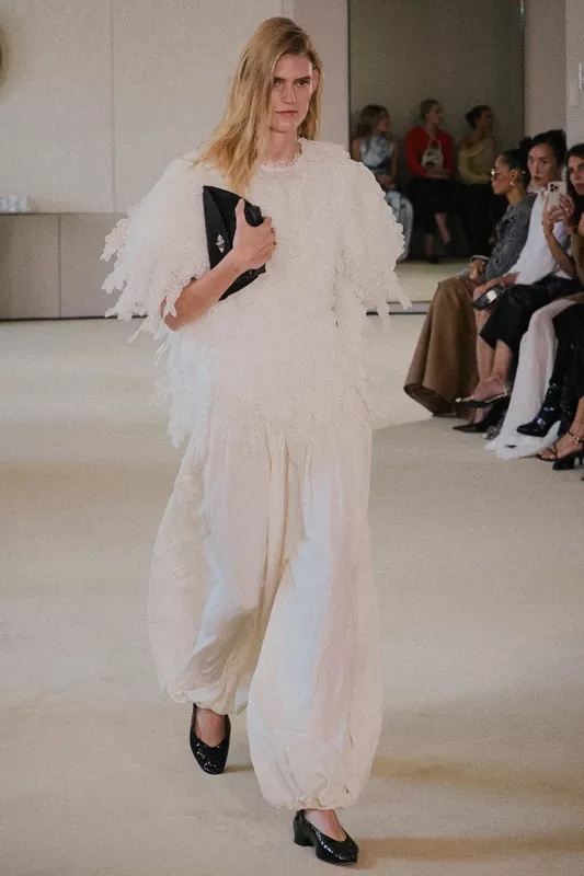 00028-altuzarra-spring-2026-ready-to-wear-credit-brand