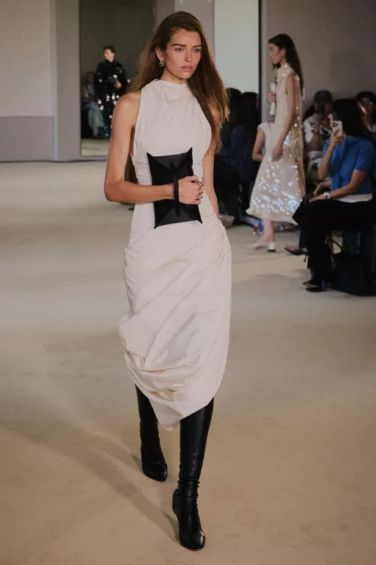 00035-altuzarra-spring-2026-ready-to-wear-credit-brand
