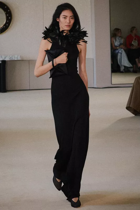 00039-altuzarra-spring-2026-ready-to-wear-credit-brand