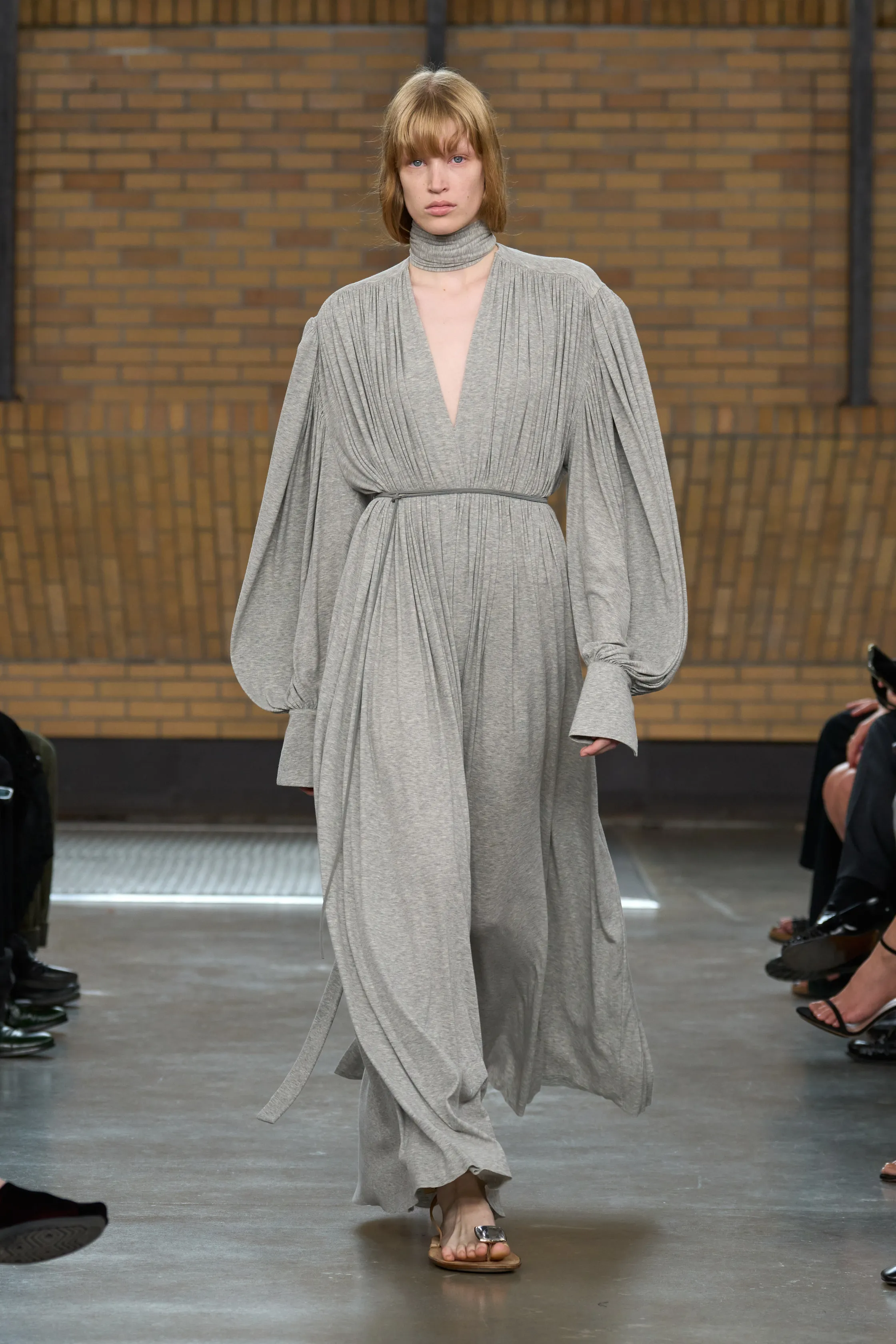 00045-calvin-klein-spring-2026-ready-to-wear-credit-brand