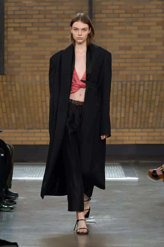 00031-calvin-klein-spring-2026-ready-to-wear-credit-brand