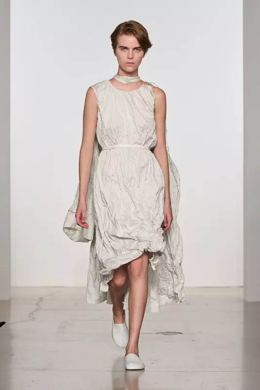 00040-calvin-klein-spring-2026-ready-to-wear-credit-brand