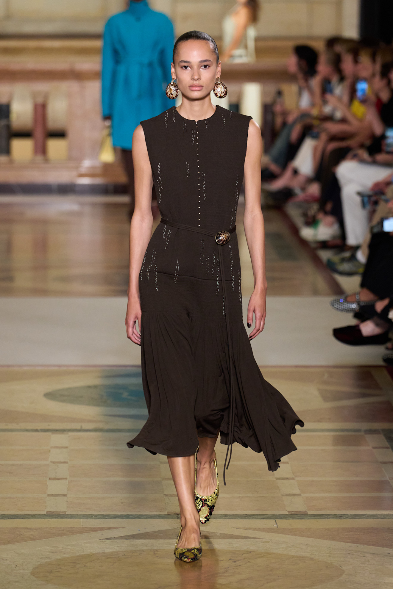 Tory Burch S26 014
