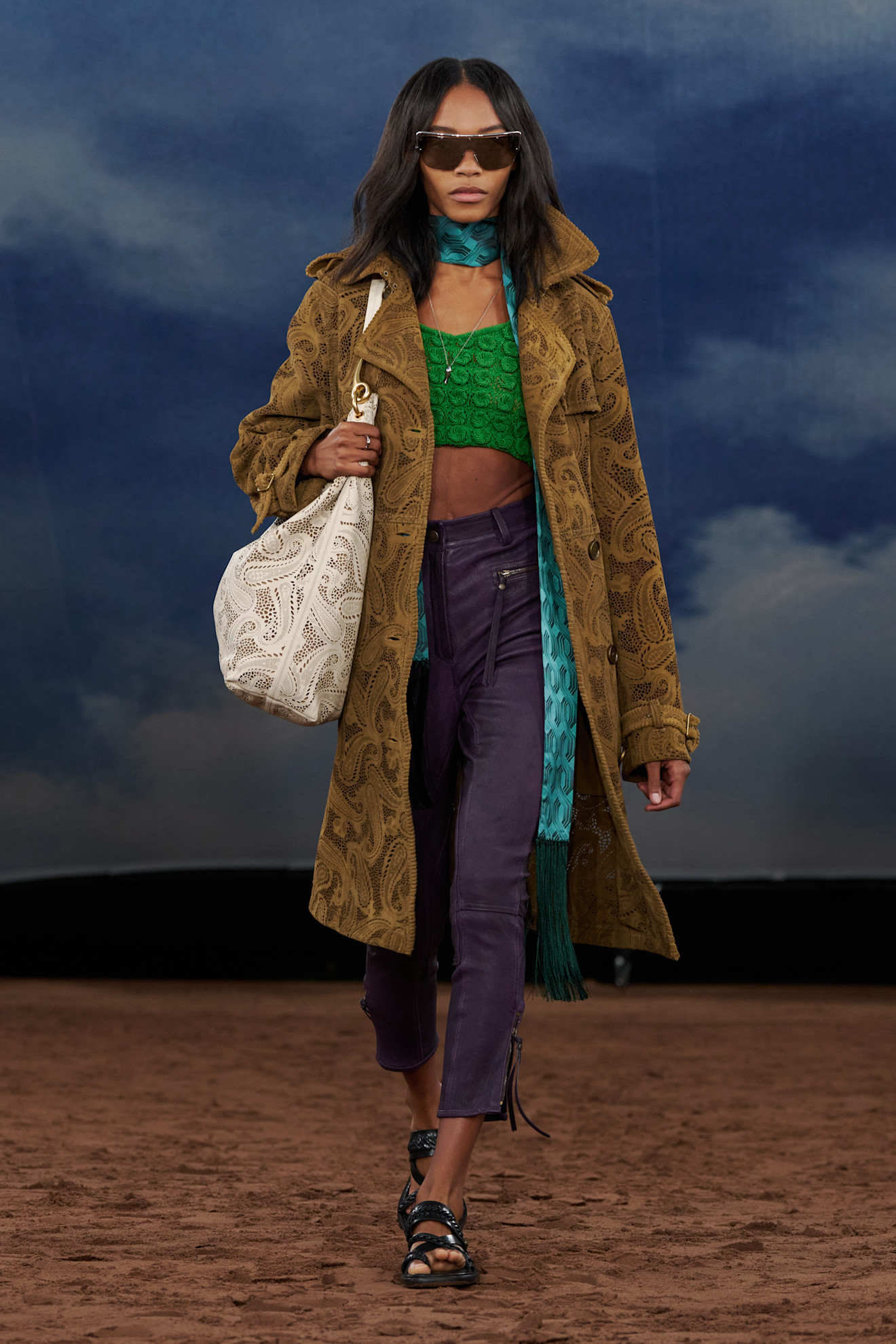 Burberry S26 041