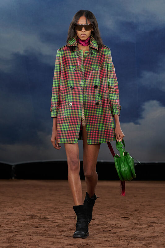 Burberry S26 008