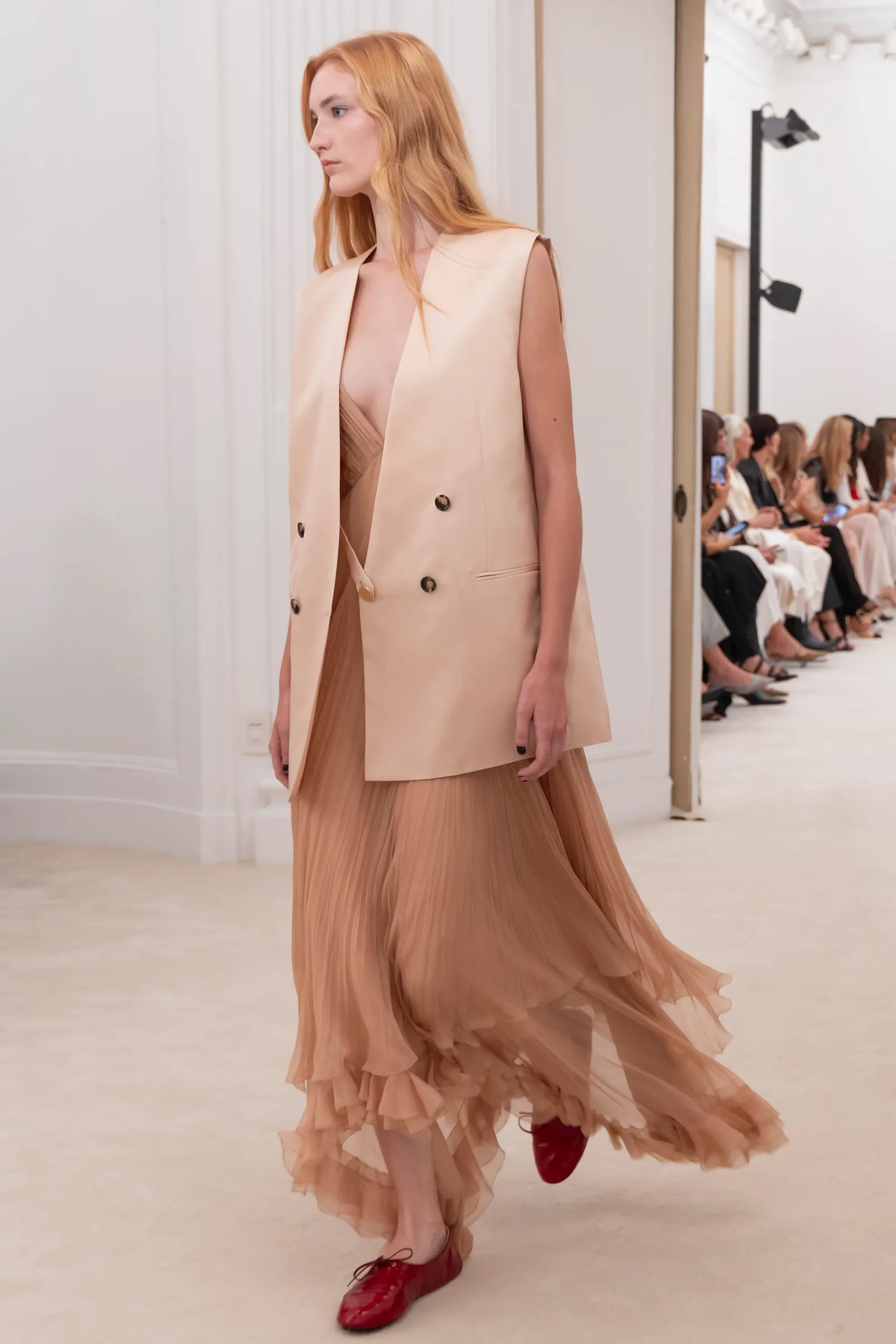 00027-alberta-ferretti-spring-2026-ready-to-wear-credit-brand