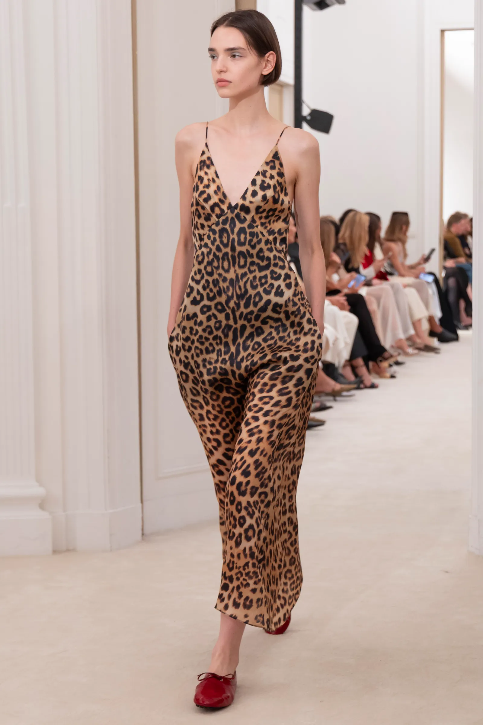 00040-alberta-ferretti-spring-2026-ready-to-wear-credit-brand-1