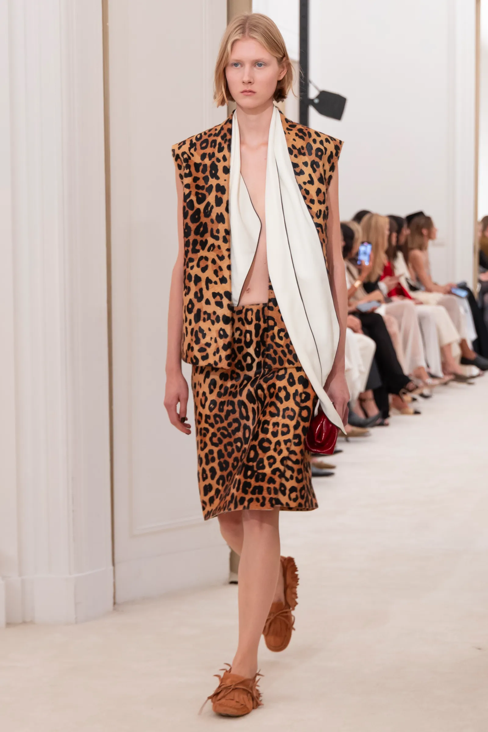 00045-alberta-ferretti-spring-2026-ready-to-wear-credit-brand