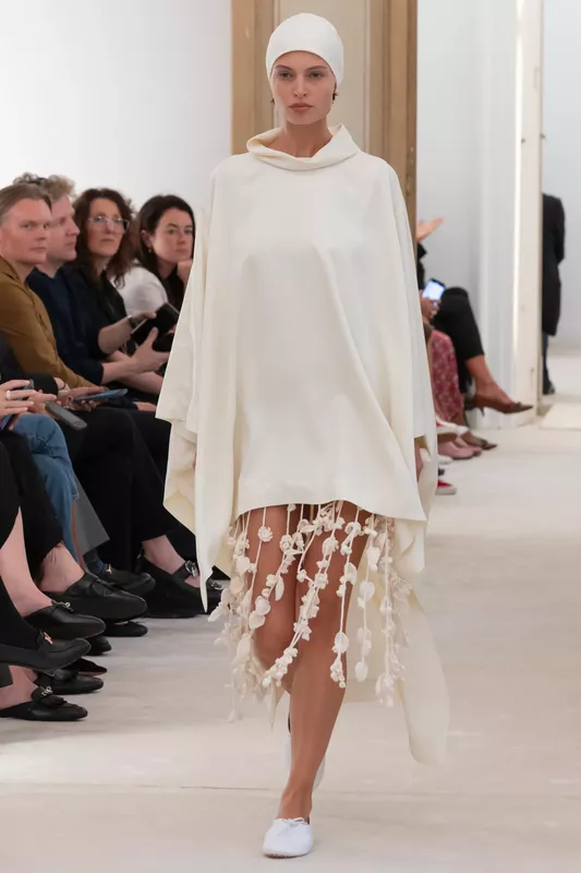 00002-alberta-ferretti-spring-2026-ready-to-wear-credit-brand
