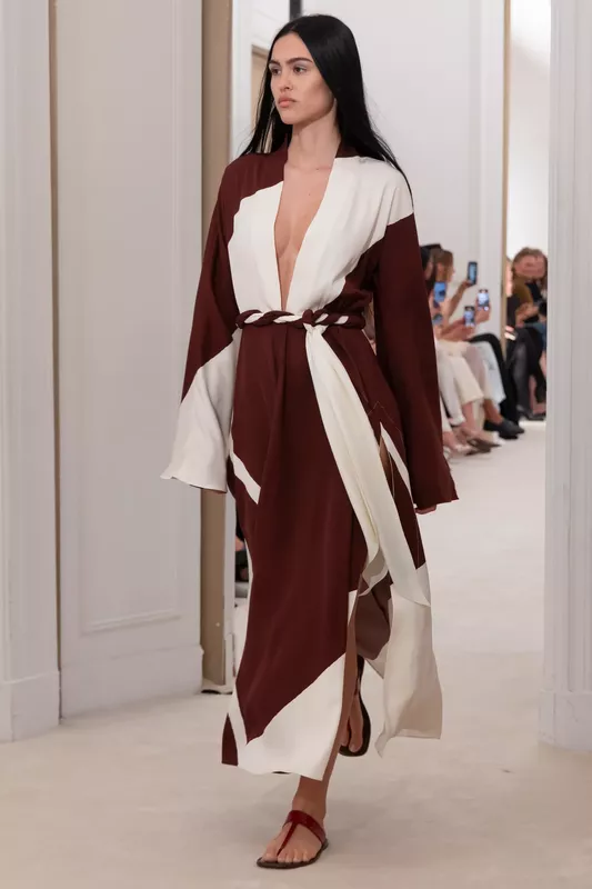 00008-alberta-ferretti-spring-2026-ready-to-wear-credit-brand