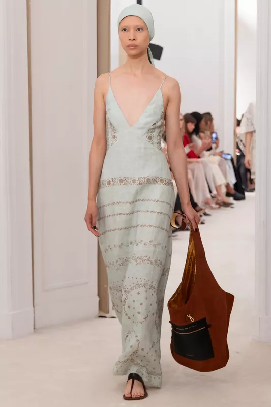 00020-alberta-ferretti-spring-2026-ready-to-wear-credit-brand