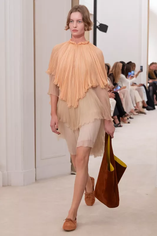 00026-alberta-ferretti-spring-2026-ready-to-wear-credit-brand