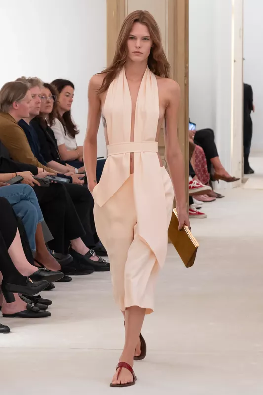 00029-alberta-ferretti-spring-2026-ready-to-wear-credit-brand