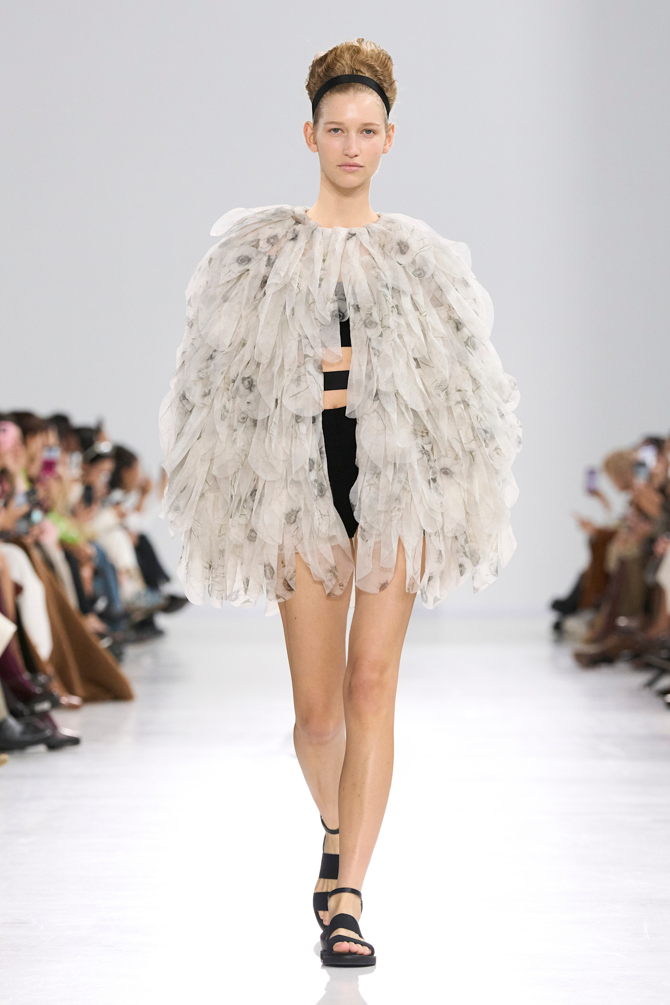 Max Mara S26 013
