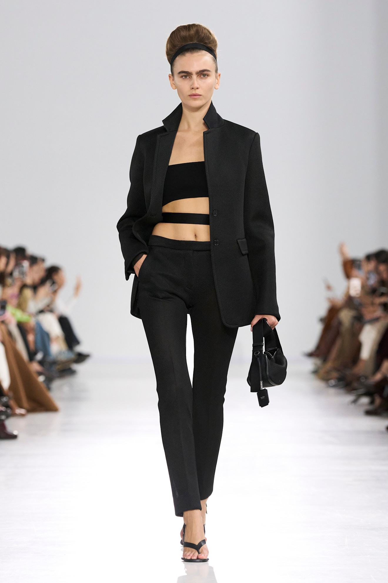 Max Mara S26 043