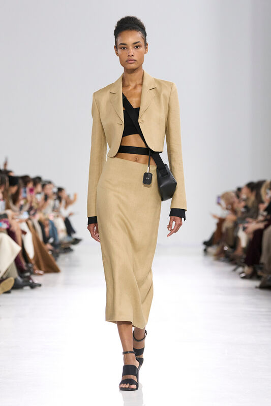 Max Mara S26 006