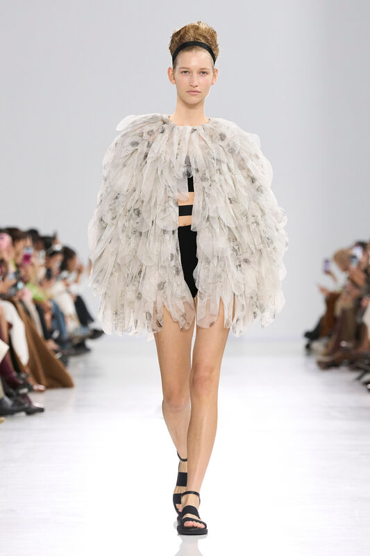 Max Mara S26 013