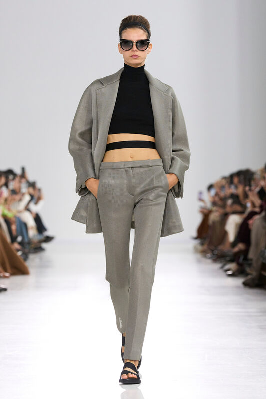 Max Mara S26 016