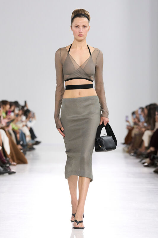 Max Mara S26 017