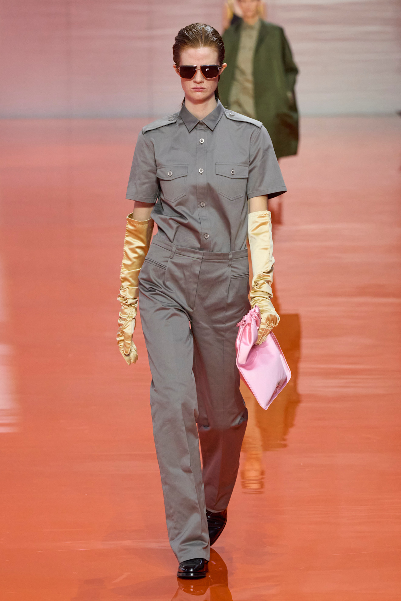 Prada S26 049