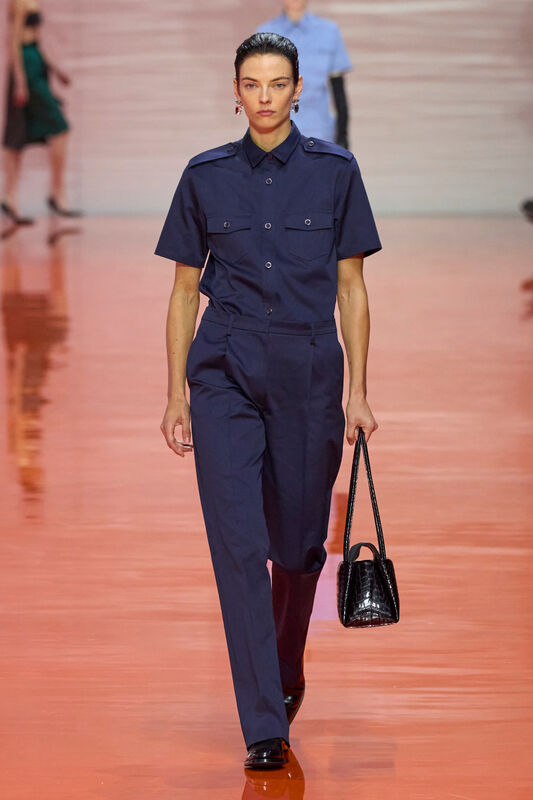 Prada S26 001