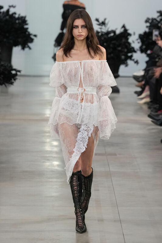 Blumarine F25 016