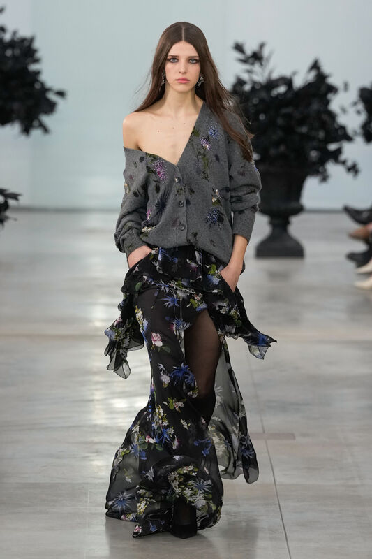 Blumarine F25 029