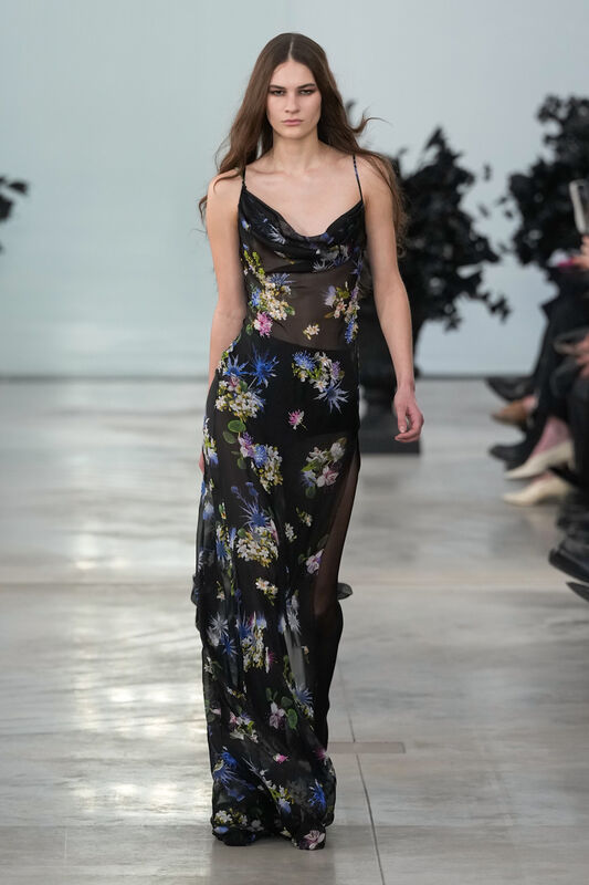 Blumarine F25 031