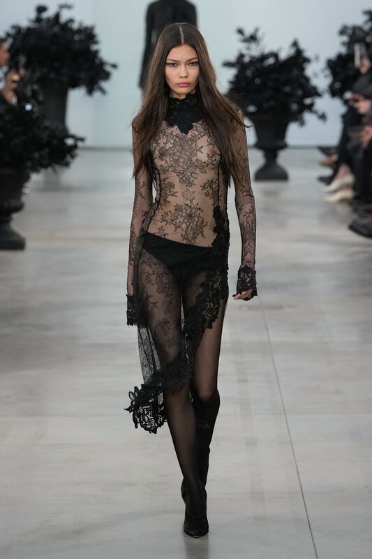 Blumarine F25 039