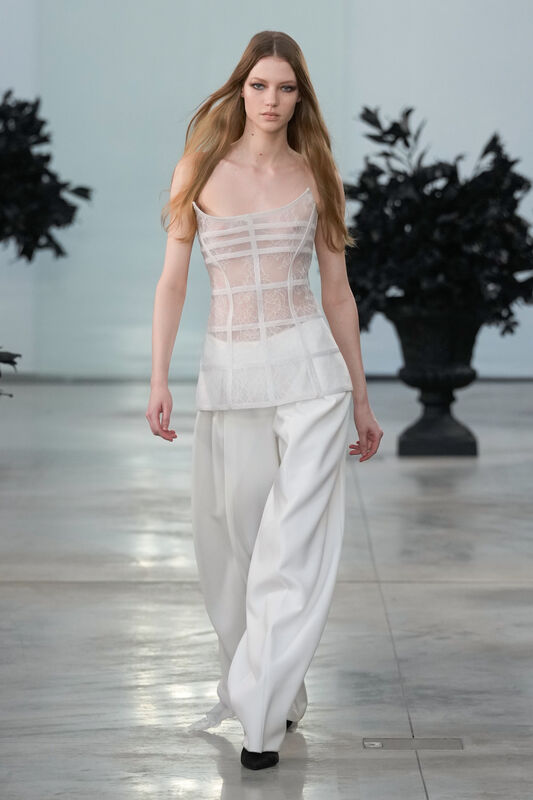 Blumarine F25 044