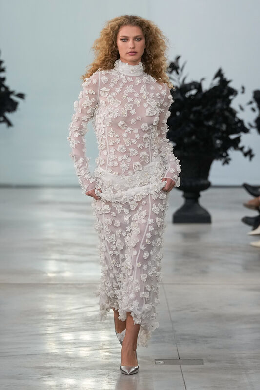 Blumarine F25 046