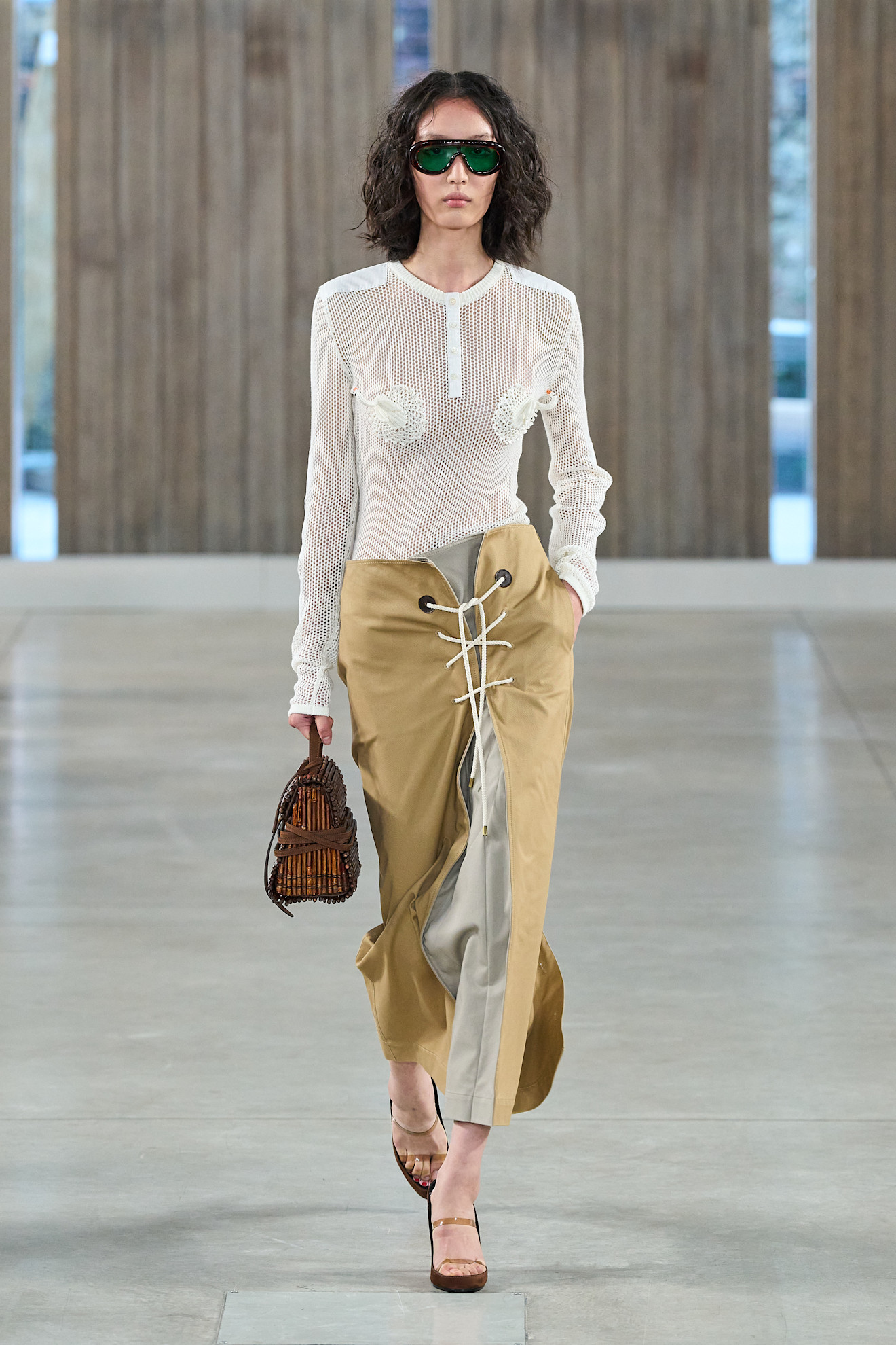 Moschino S26 010