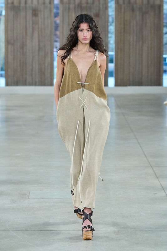 Moschino S26 007