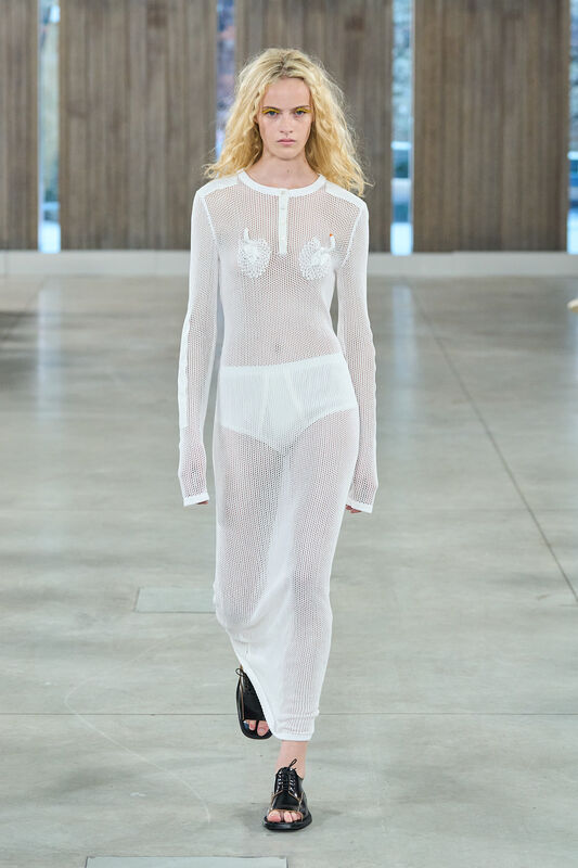 Moschino S26 008